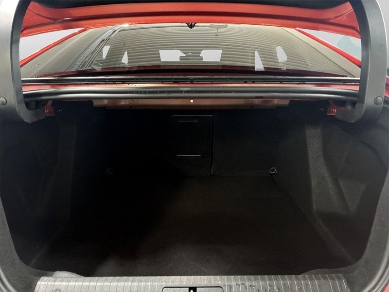Citroen e-C4 X bild 20