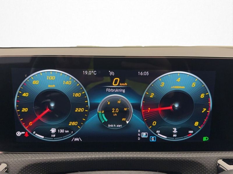 Mercedes CLA180 bild 14