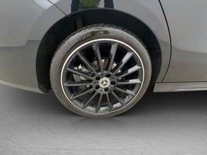 Mercedes CLA180 bild 29