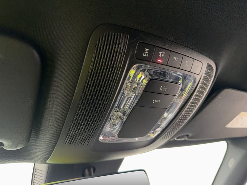 Mercedes CLA180 bild 32