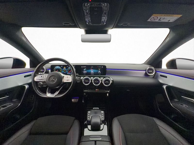 Mercedes CLA180 bild 11