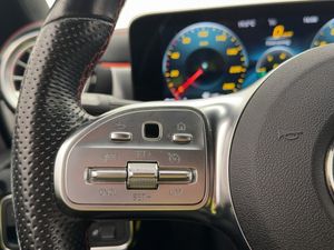 Mercedes CLA180 bild 13