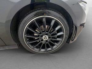 Mercedes CLA180 bild 30
