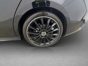Mercedes CLA180 bild 28