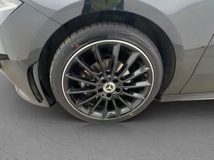 Mercedes CLA180 bild 27