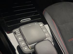Mercedes CLA180 bild 22