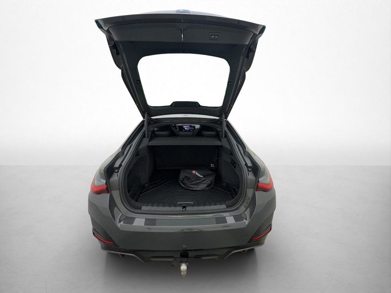 BMW i4 bild 13