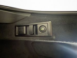 BMW i4 bild 12