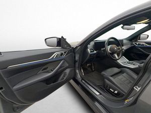 BMW i4 bild 15