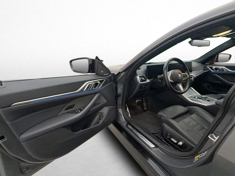 BMW i4 bild 15