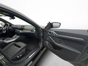 BMW i4 bild 34