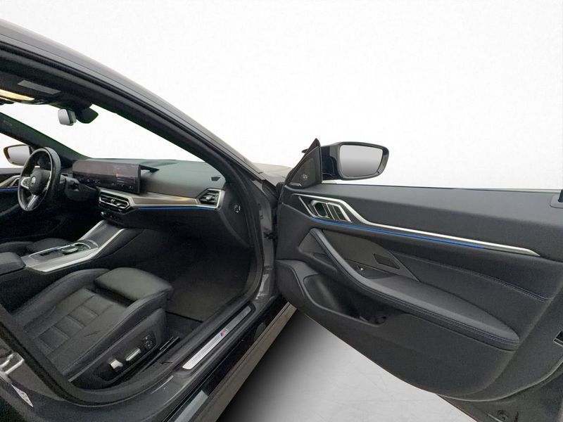 BMW i4 bild 34