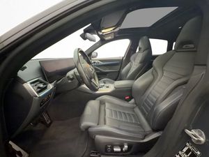 BMW i4 bild 17