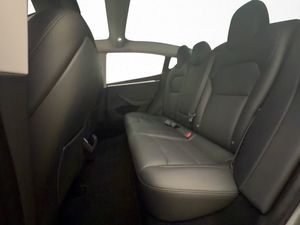 Tesla Model 3 bild 25