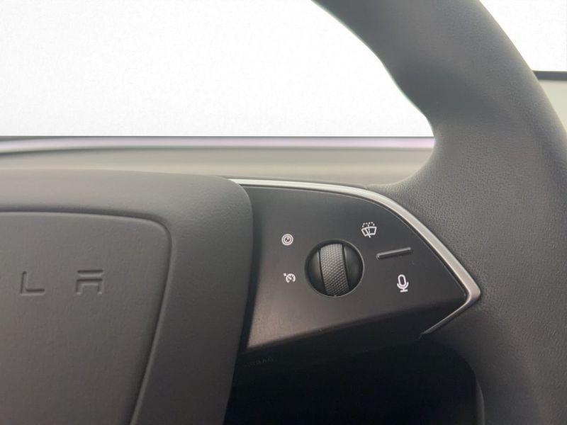 Tesla Model 3 bild 16