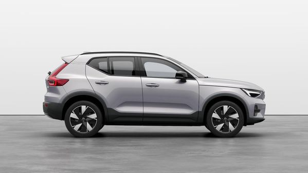 Volvo XC40 Recharge Single Motor Extended Range Core | Dragkrok | - 2024