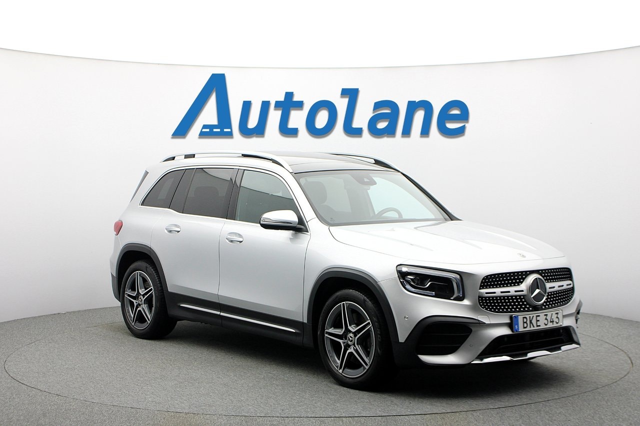 Mercedes GLB220