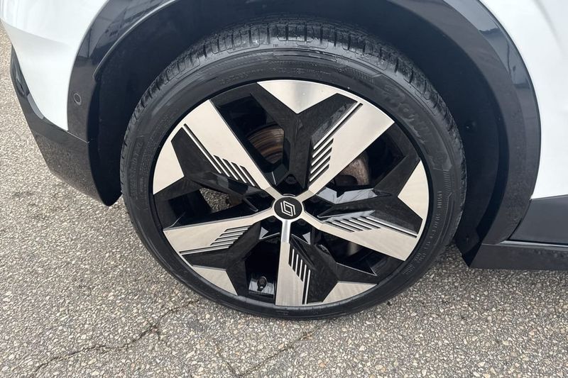 Renault Megane E-Tech bild 13
