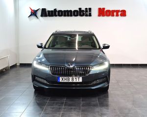 Skoda Superb bild 2
