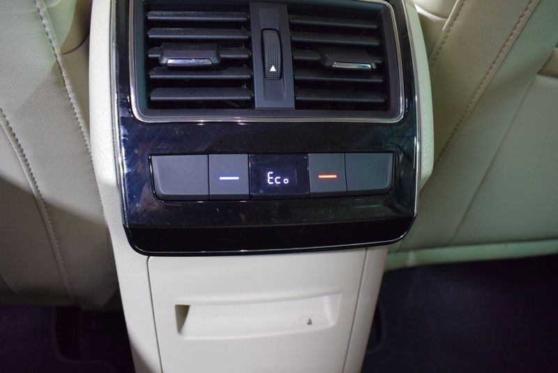 Skoda Superb bild 16