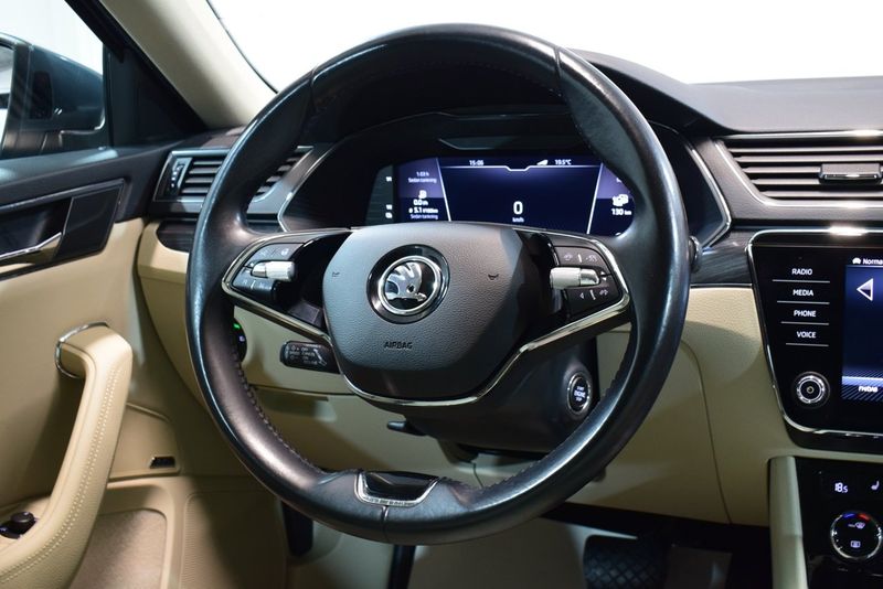 Skoda Superb bild 18