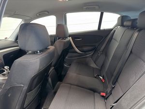 BMW 118 bild 9