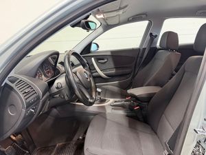 BMW 118 bild 6