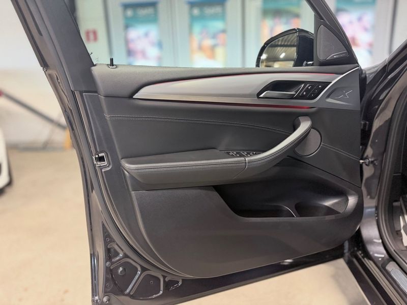 BMW X4 bild 13