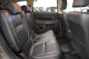 Mitsubishi Outlander bild 13