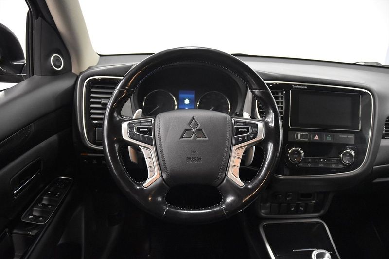 Mitsubishi Outlander bild 2