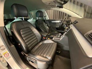 Volkswagen Passat bild 8
