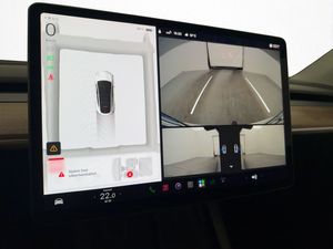Tesla Model Y bild 19