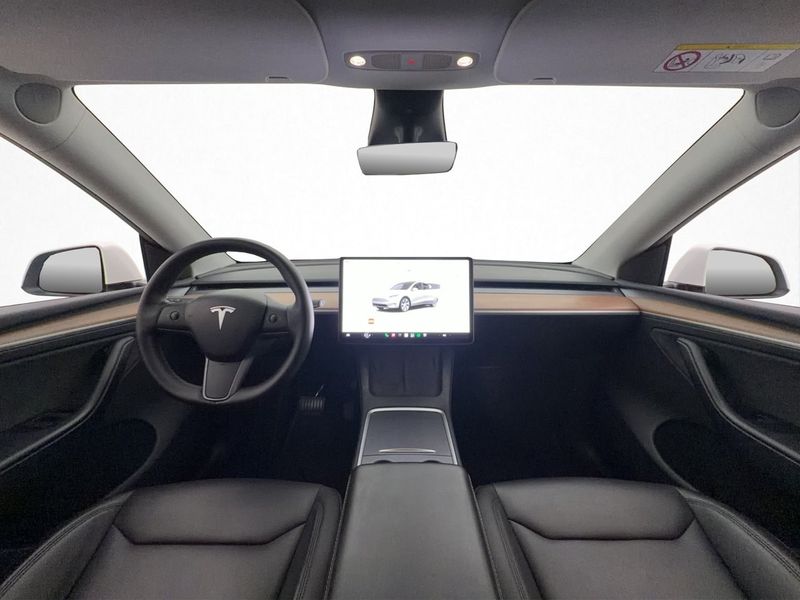 Tesla Model Y bild 18