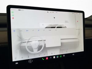 Tesla Model Y bild 23