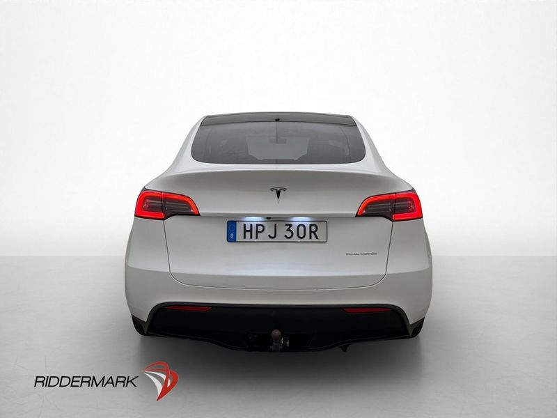 Tesla Model Y bild 8