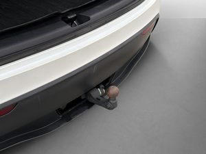 Tesla Model Y bild 10