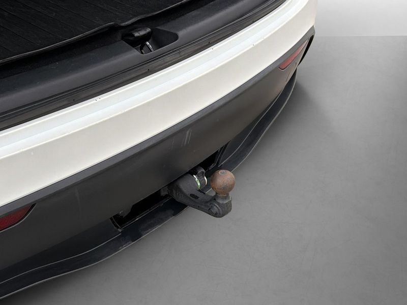 Tesla Model Y bild 10