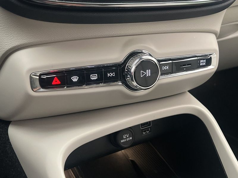 Volvo XC40 bild 30
