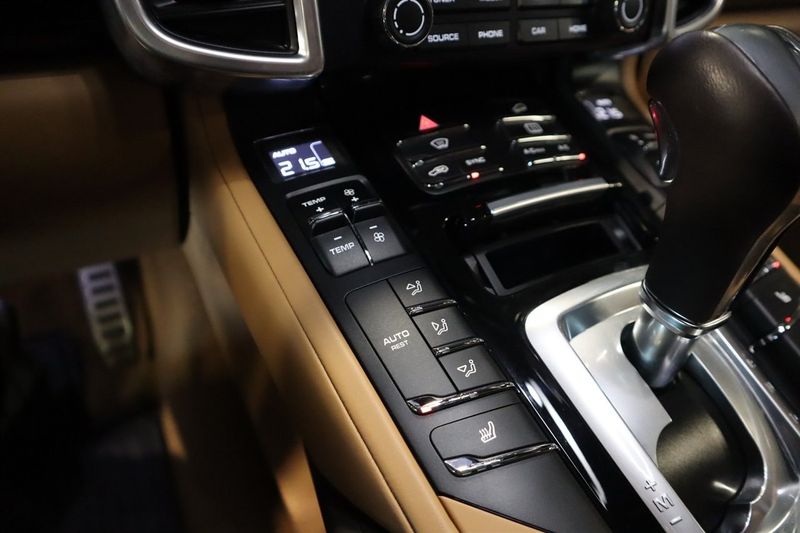 Porsche Cayenne bild 12