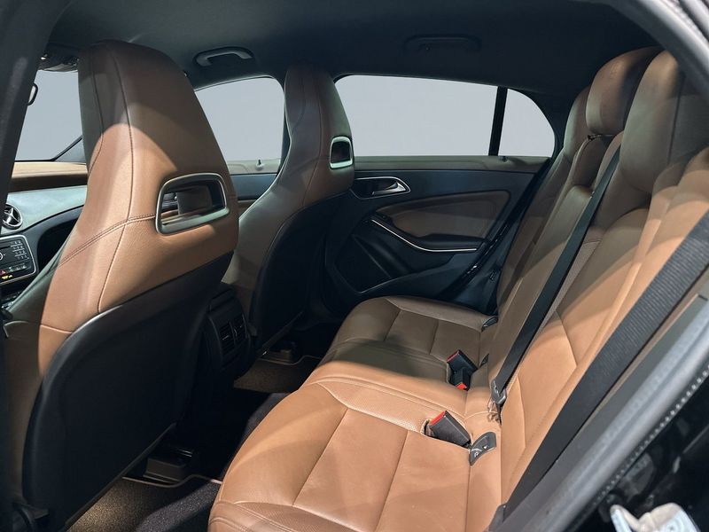 Mercedes CLA220 bild 13