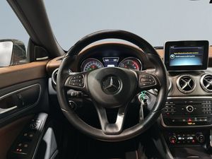 Mercedes CLA220 bild 9