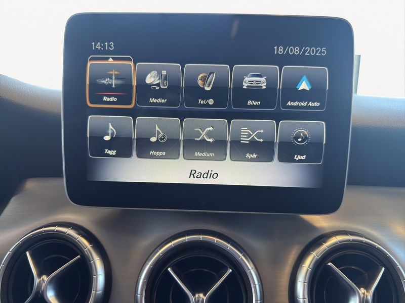 Mercedes CLA180 bild 16