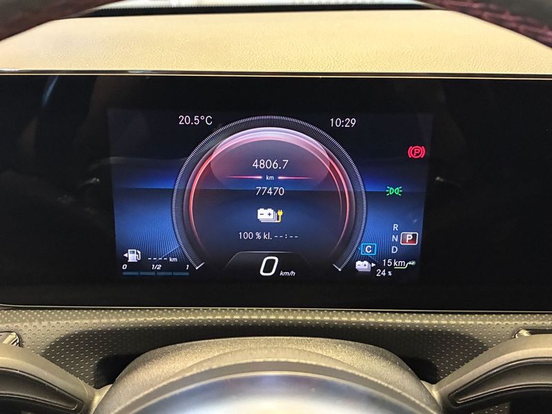 Mercedes CLA250 bild 10