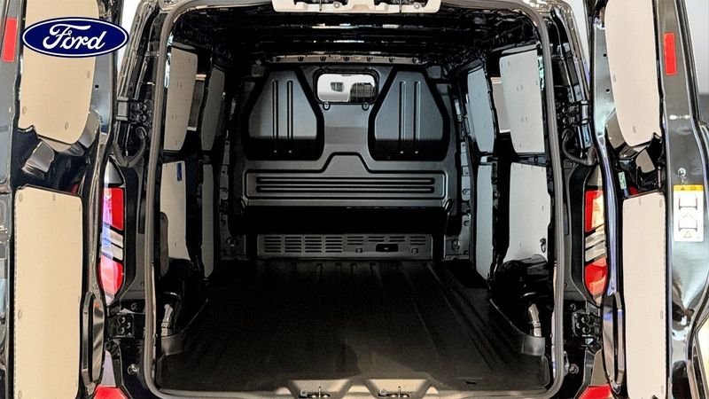 Ford Custom bild 9