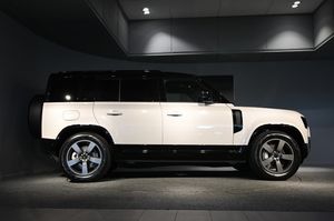 Land Rover Defender bild 6