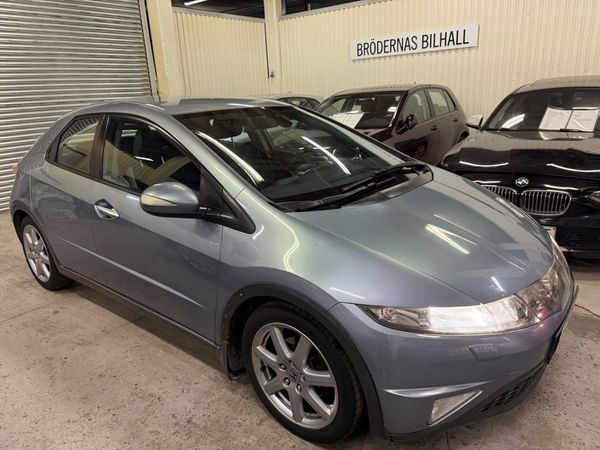 Honda Civic 5-dörrar 1.8 i-VTEC Sport Euro 4/ Nyservad/ Kamkedja - 2007
