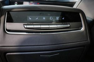 Cadillac ESCALADE bild 17