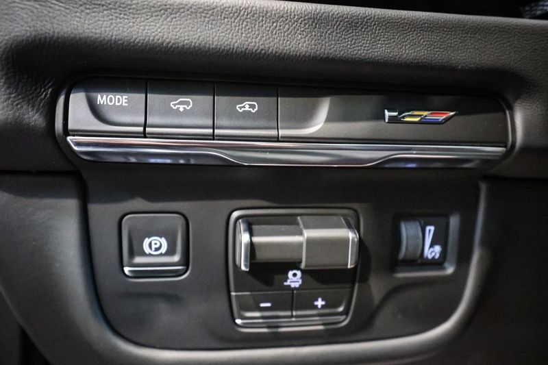 Cadillac ESCALADE bild 29