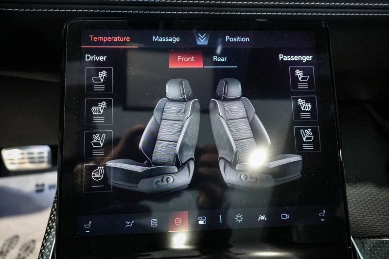 Cadillac ESCALADE bild 21