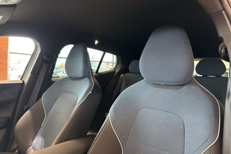 Volvo EX30 bild 18